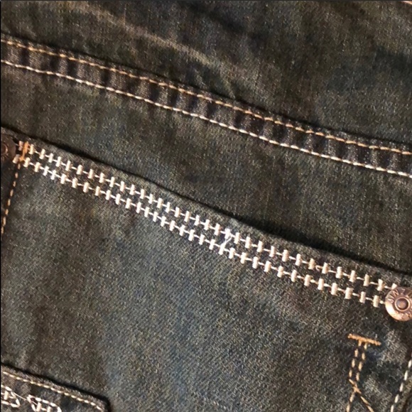 Distressed Jeans - Picture 6 of 6